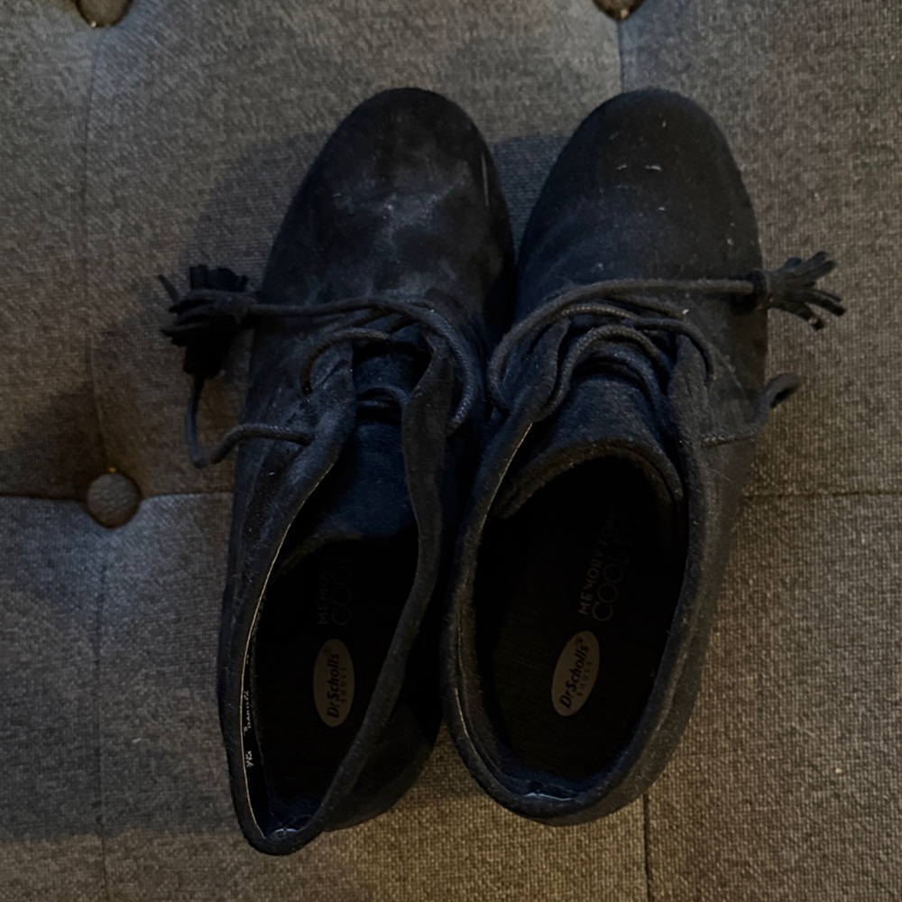 Dr. Scholl's Black Ankle Booties